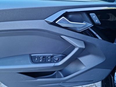 Audi A1 30 Sportback S-line ACC 17z Kamera LED CarPlay