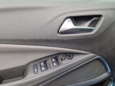 Opel Crossland Innovation LED Navi Kamera Klimaau SHZ