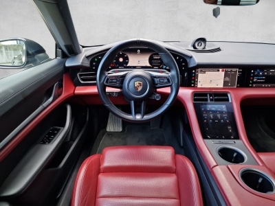 Porsche Taycan 4S Approved HuD PerfBat+ PDispl 4RadLenku