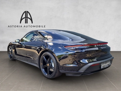 Porsche Taycan 4S Approved HuD PerfBat+ PDispl 4RadLenku