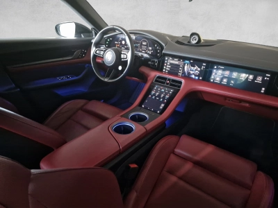 Porsche Taycan 4S Approved HuD PerfBat+ PDispl 4RadLenku