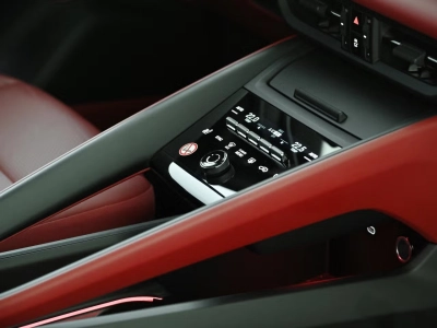 Porsche Macan 4 OffroadDesign Pano 22z PDLS+ Keyless