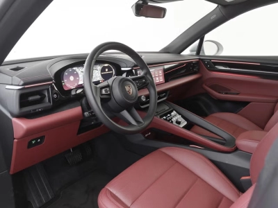 Porsche Macan 4 OffroadDesign Pano 22z PDLS+ Keyless