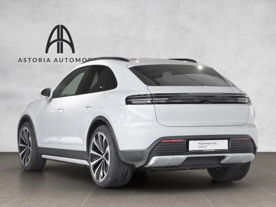 Porsche Macan 4 OffroadDesign Pano 22z PDLS+ Keyless