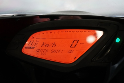 MV Agusta F3 675 QUICKSHIFT+ 4 Ven128 PS (94 kW) pro Zylinder, 3 Zylinder Reihe, Wasser-/ölgekühlt 71 Nm bei 10.600 U/min