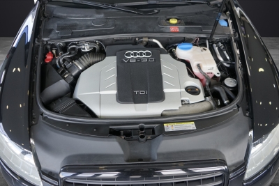 Audi A6 3.0 TDI quattro+NAVI+PDC+AHK+SUND SYS+S LINE