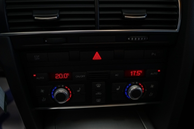 Audi A6 3.0 TDI quattro+NAVI+PDC+AHK+SUND SYS+S LINE