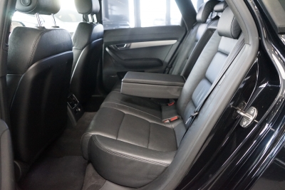 Audi A6 3.0 TDI quattro+NAVI+PDC+AHK+SUND SYS+S LINE