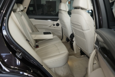 BMW X5 xDrive 50 i+NAVI+360°KAMERA+PANO+AHK+SUND SYS