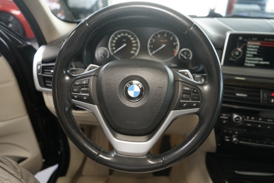 BMW X5 xDrive 50 i+NAVI+360°KAMERA+PANO+AHK+SUND SYS