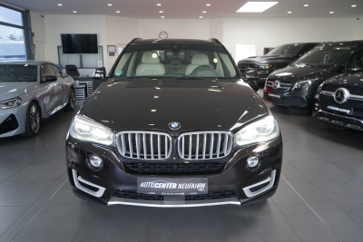 BMW X5 xDrive 50 i+NAVI+360°KAMERA+PANO+AHK+SUND SYS