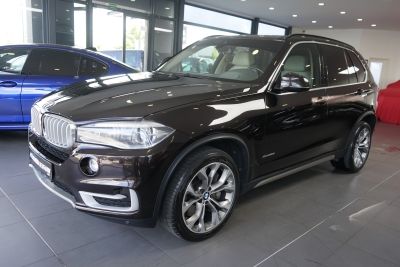 BMW X5 xDrive 50 i+NAVI+360°KAMERA+PANO+AHK+SUND SYS