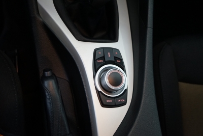 BMW X1 sDrive 20i+CAPLAY+NAVI+KAMERA+PDC