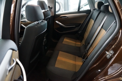 BMW X1 sDrive 20i+CAPLAY+NAVI+KAMERA+PDC