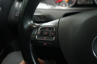 VW Passat 1,4 Comfortline BlueMotion+PDC+SITZHGEIZUNG+KLIMA