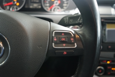 VW Passat 1,4 Comfortline BlueMotion+PDC+SITZHGEIZUNG+KLIMA