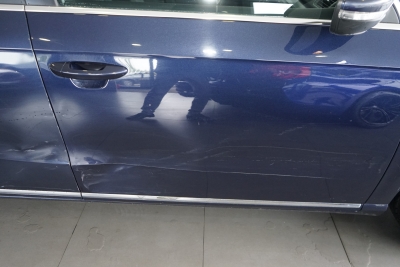 VW Passat 1,4 Comfortline BlueMotion+PDC+SITZHGEIZUNG+KLIMA