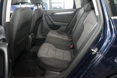 VW Passat 1,4 Comfortline BlueMotion+PDC+SITZHGEIZUNG+KLIMA