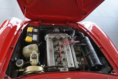 Alfa Romeo Spider 2000 Veloce Fastback + 5 GANG+LEDER+RADIO