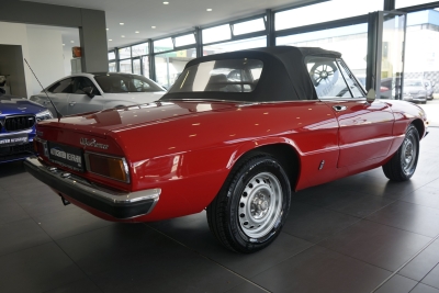 Alfa Romeo Spider 2000 Veloce Fastback + 5 GANG+LEDER+RADIO
