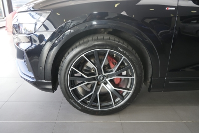 Audi Q8 50 TDI quattro+3x S LINE+360°KAMERA+PANO+AHK