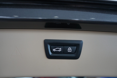 BMW 520d HEAD UP+NAVI+PDC+KLIMA+PANO+TEMPOMAT+