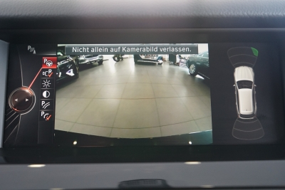 BMW 520d HEAD UP+NAVI+PDC+KLIMA+PANO+TEMPOMAT+