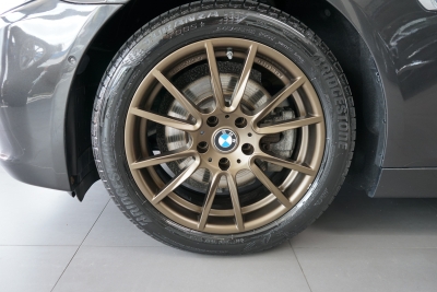 BMW 520d HEAD UP+NAVI+PDC+KLIMA+PANO+TEMPOMAT+