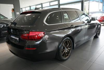 BMW 520d HEAD UP+NAVI+PDC+KLIMA+PANO+TEMPOMAT+