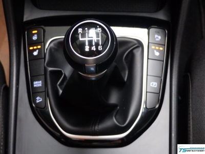 Hyundai TUCSON Mild-Hybrid 2WD Navi+AHK+Shzg+Lhzg+Sm.Key