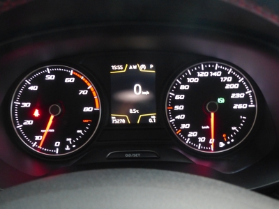 Seat Leon FR DSG+Navi+Shzg+PDC+Carplay+Teilleder+1.Hd