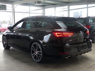 Seat Leon Cupra 4Drive ACC+Pano+Alcantara+Navi+Cam