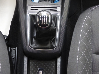 Skoda Fabia Style Klima+Shzg+PDC+BT+TÜV&Inspektion neu