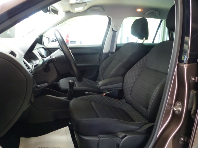 Skoda Fabia Style Klima+Shzg+PDC+BT+TÜV&Inspektion neu