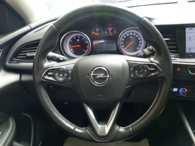 Opel Insignia Grand Sport Innovation 4x4 LED+Bose+PDC