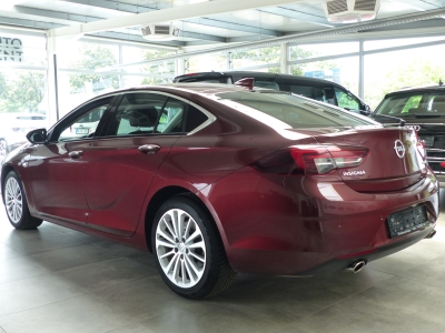 Opel Insignia Grand Sport Innovation 4x4 LED+Bose+PDC