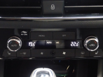 Skoda Kamiq 1.0 TSI DSG LED+Shzg+Tempomat+AppConnect