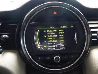 MINI Cooper Chili LED+Glas-SHD+Klimaautom.+PDC+Shzg