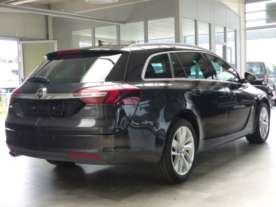 Opel Insignia Innovation Navi+BiXenon+Lhzg+Cam+Alu18
