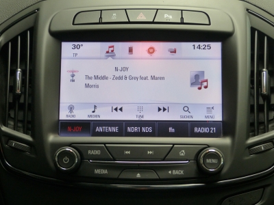 Opel Insignia Innovation Navi+BiXenon+Lhzg+Cam+Alu18