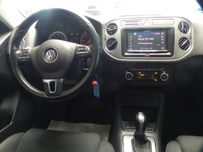 VW Tiguan Team 4Motion AHK+PDC+Kamera+BT+Shzg+Tempo