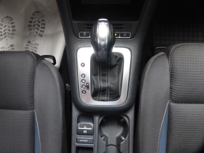 VW Tiguan Team 4Motion AHK+PDC+Kamera+BT+Shzg+Tempo