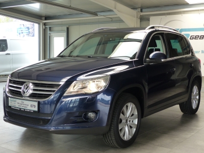 VW Tiguan Team 4Motion AHK+PDC+Kamera+BT+Shzg+Tempo