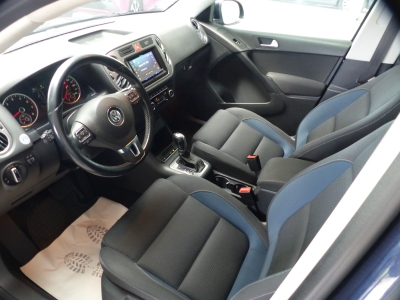 VW Tiguan Team 4Motion AHK+PDC+Kamera+BT+Shzg+Tempo