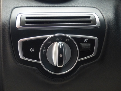 Mercedes-Benz C 300 d T AMG AHK+LED+Kamera+Navi+Totw+el.Heckkl
