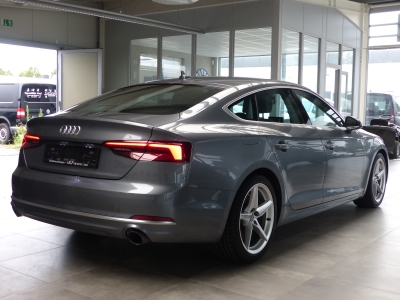 Audi A5 sport AHK+Navi+Leder+PDC+Bi-Xenon+DAB+Shzg