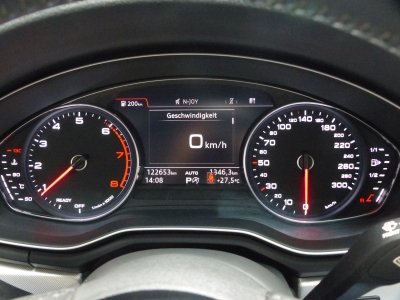 Audi A5 sport AHK+Navi+Leder+PDC+Bi-Xenon+DAB+Shzg