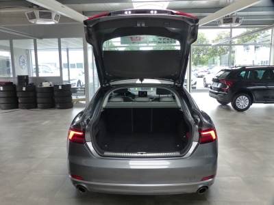 Audi A5 sport AHK+Navi+Leder+PDC+Bi-Xenon+DAB+Shzg