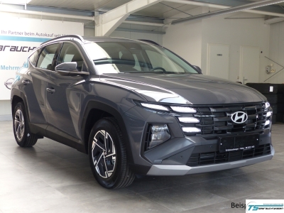 Hyundai TUCSON 1.6 2WD Navi+Shzg+Lhzg+SmartKey+Cam+Alu17