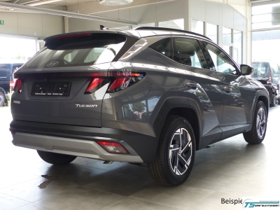 Hyundai TUCSON 1.6 2WD Navi+Shzg+Lhzg+SmartKey+Cam+Alu17
